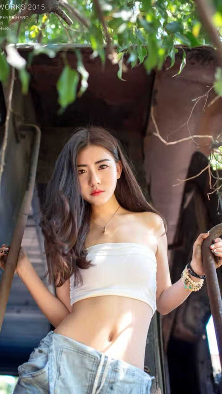 乐鱼体育在线官网-德甲精彩场面：攻防瞬间，激情无限！，德甲 打架